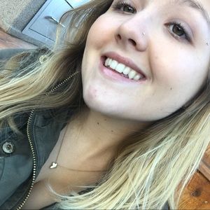 Meet your Posher, Sydney